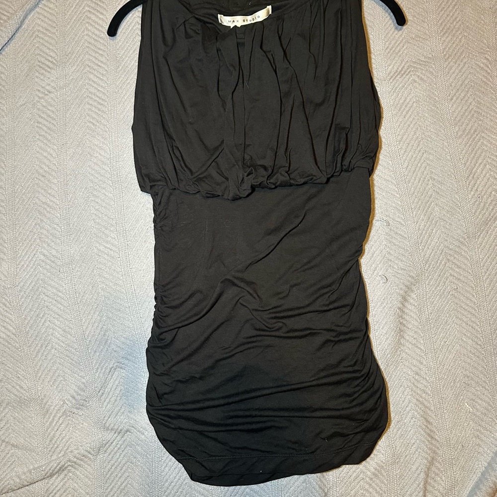 Max Studio Black Sleeveless Blouse